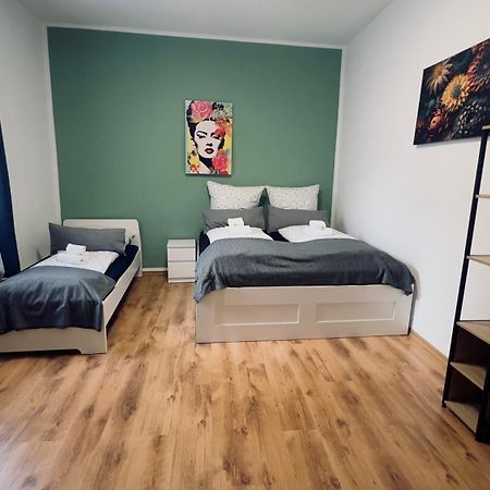 City Vibes Koblenz โคเบลนซ์ ภายนอก รูปภาพ